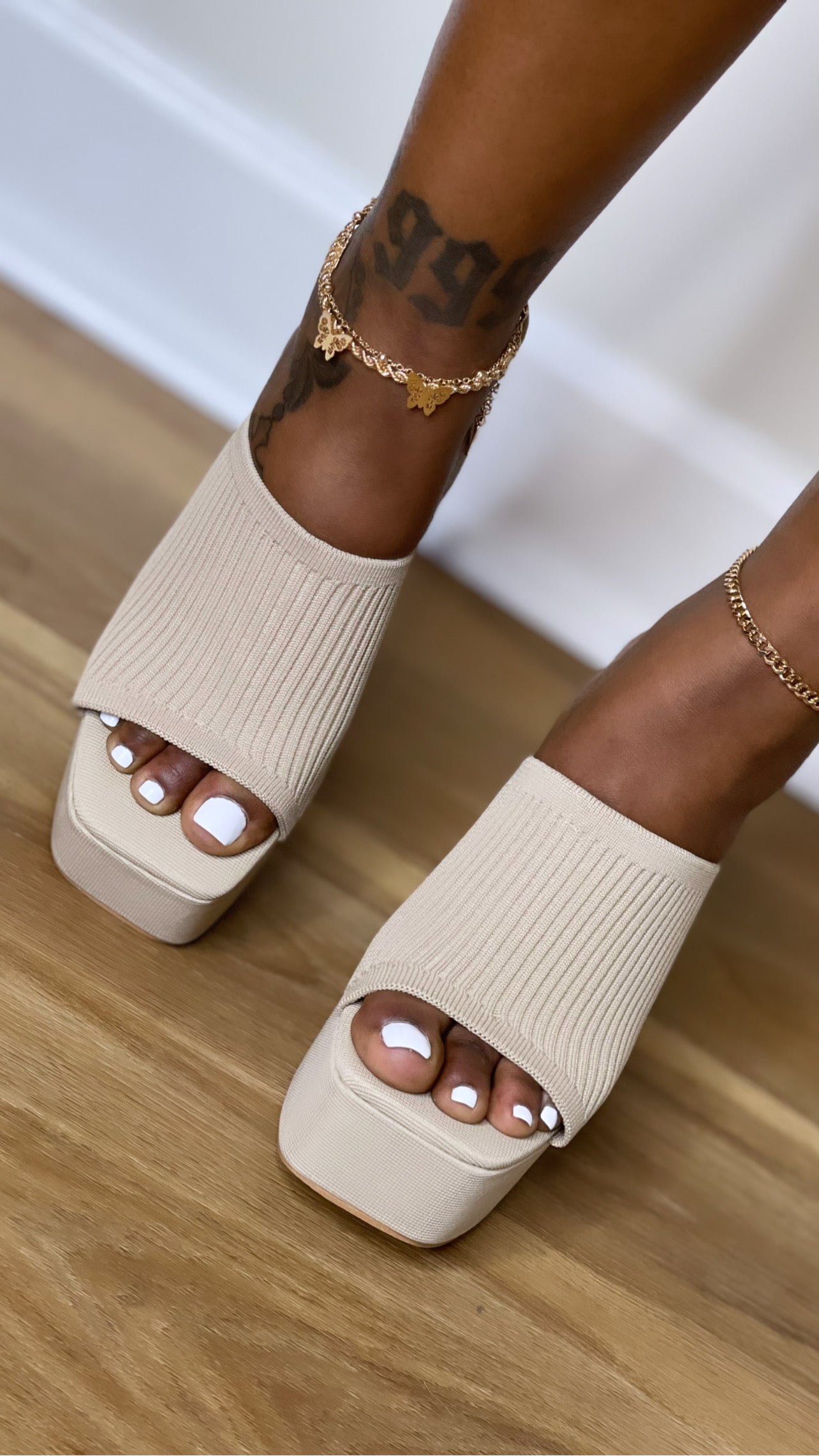 “SANDY” Nude Heel