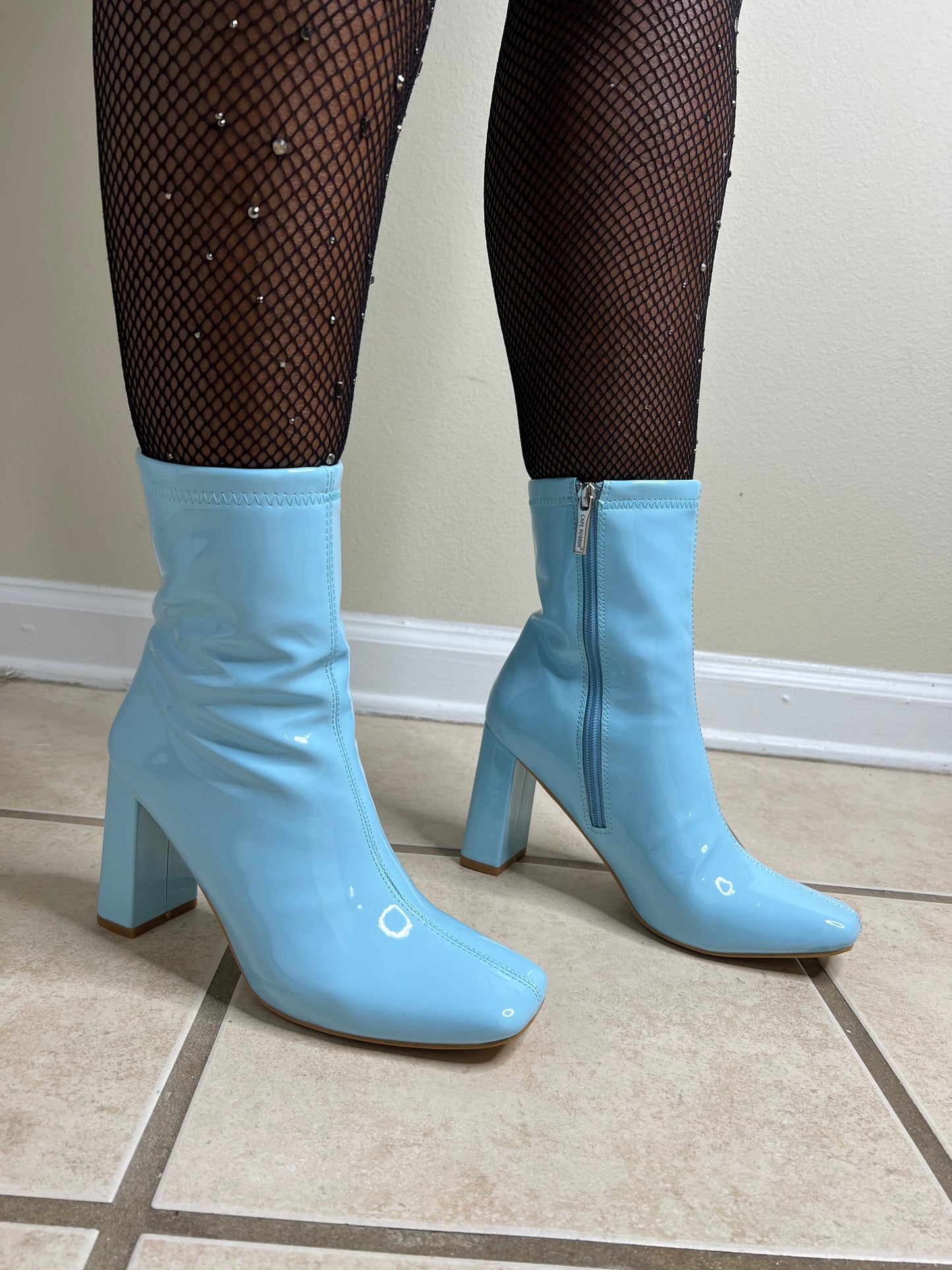"AZURE” Patent Boot